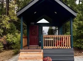 Atlas Retreat: Hot Tub, Sauna, Cold Plunge
