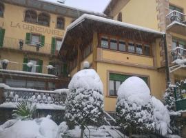 Locanda la Genzianella, hotel v destinaci Varallo