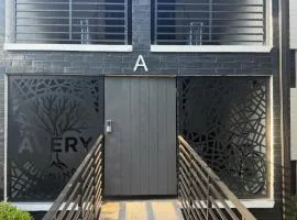 Modern 2BR in Old Fourth Ward