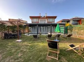 Derya Beach Agullu Villa 5