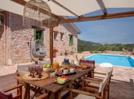Aetheria Villa