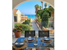Galatea Apartments: Fontane Bianche'de bir otel