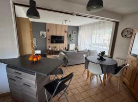 APPARTEMENT 4 PERSONNES A 500M DES TELECABINES, viešbutis mieste Briansonas
