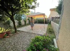Casa Ninai con Giardino e Terrazza