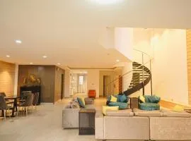 ESAF luxury Hotel Apartments