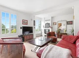 Maison 4 chambres - Vue Paris - 8 min Montparnasse