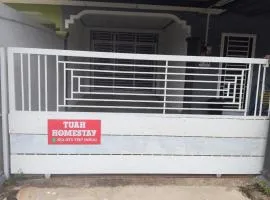 Tuah Homestay Pantai Teluk Lipat