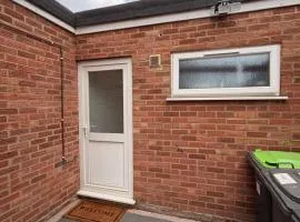 Cozy room near Town, university and BFD park