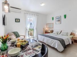 Holiday house Barbara, hotell i Supetar