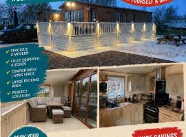 S & K Lodge Billing Aquadrome Holiday Park, khách sạn ở Northampton