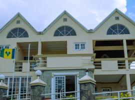 New Montrose Hotel, hotell i Kingstown