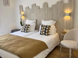 Hotel Provencal, hotel em Saint-Raphaël