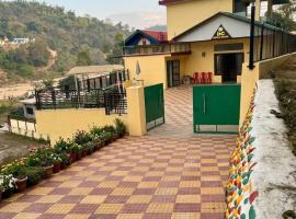 DC Hotel and Palace, hotel di Gangtha