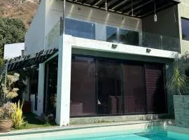 Lagoon view, enjoy with family and friends