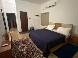 The Golden, Apartrooms