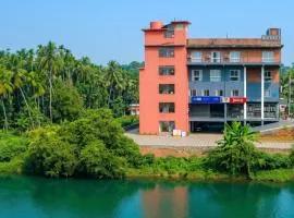 RIVULET Premium River Side Business Class Hotel