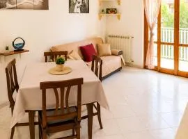 MARINE KISS- Appartamento con PARCHEGGIO PRIVATO GRATUITO- Vicino Porto Crociere e Stazione