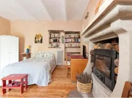 stanza con ingresso indipendente, letto 2 piazze