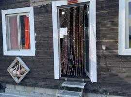 Ohel, Hotel in Mullini i Danit