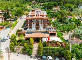 Hotel Lotus Spa&Sport Akyaka，阿奇亞卡的飯店