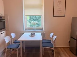 City Stay Halberstadt - Gruppenapartment für bis zu 11 Personen