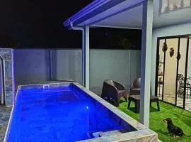 Oasis con Piscina Privada en Cahuita