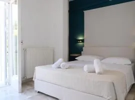 Evia Blue Aura