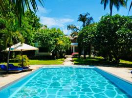 WHITE Nyumba Malindi – hotel w mieście Malindi