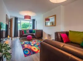 Stylish 3-Bed Home Near Scotch Corner by MCPI Hosting, Perfect For Families & Groups!