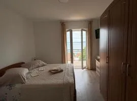 Rooms Raos