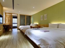 Shine Mood Resort Yuanli, hotell i Yuanli