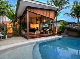 Island Retreat Mudjimba - 200m to the beach