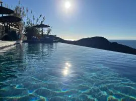 Off the beaten path! Maisonette & Pool