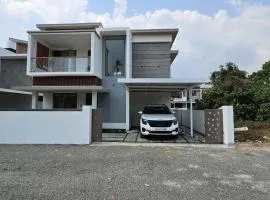 El Shaddai Villa Stay