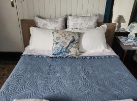 Marie-Claire la grillade – hotel w mieście Briare