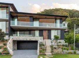 Casa Celeste, Grand Architectural Residence