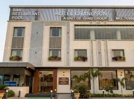 Vanu group of Hotels - Grandson
