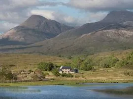GLASNOCK HOUSE Luxury Home Sottish Highlands