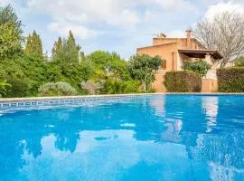 Finca Can Dalmau by Mallorca House Rent