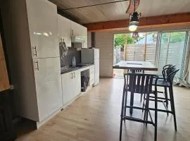 Cozy 2-bedroom with swimming pool Near beaches & Cilaos