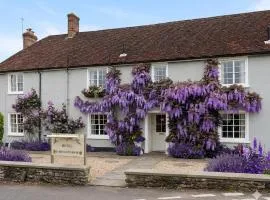 Meryan House Hotel