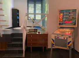 De Buitenmuur - Vintage Suite & Bohemian Loft, elk met Privé-ingang en Jacuzzi