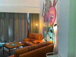 De Buitenmuur - Vintage Suite & Bohemian Loft, elk met Privé-ingang en Jacuzzi, hotel di Turnhout