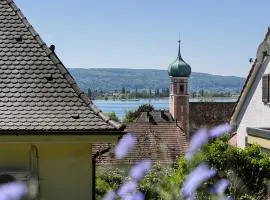 Neu! Große Ferienwohnung mit Seeblick, Sauna und eigener Terrasse