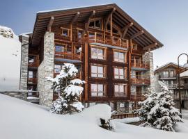Résidence Almes 1 et Almes 2 by Alpapart, khách sạn ở Tignes