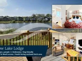 Low Lake Lodge - Lakeside - Part of the The Bay Filey Holiday Village with pool, gym and direct beach access, pub, restaurant, tennis and meadows walks