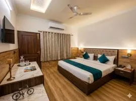 Hotel Kasa Hotels & Suites - Greater Kailash 1