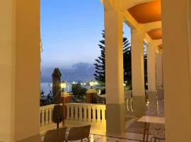 Tinion Hotel