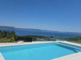 Villa Del Mare - sea view luxury home for 8 people