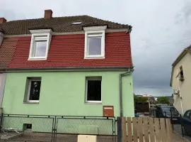 Appartement rénové avec jardin - proche centre